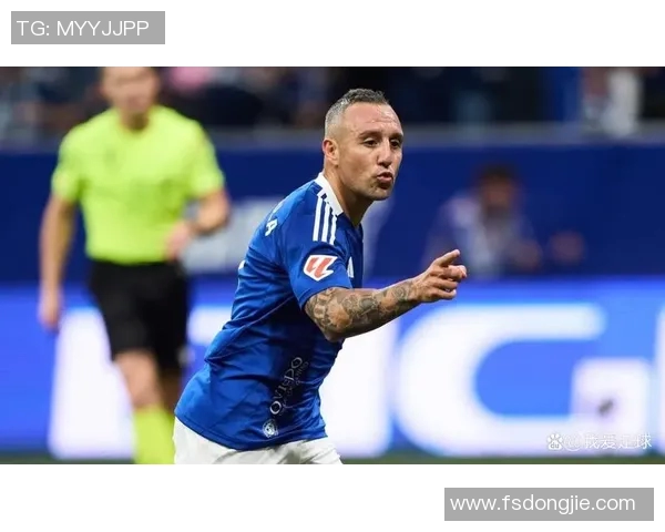 欧美女星与足球明星的浪漫故事揭示了娱乐圈与体育界的奇妙交集